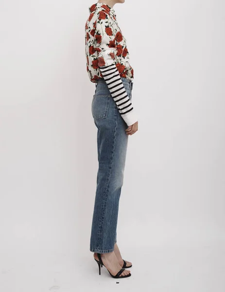 Floral-print silk blouse, Women Shirts Autumn Fashion, Print Sleeve Dip Hem Blouse — Stock Photo, Image