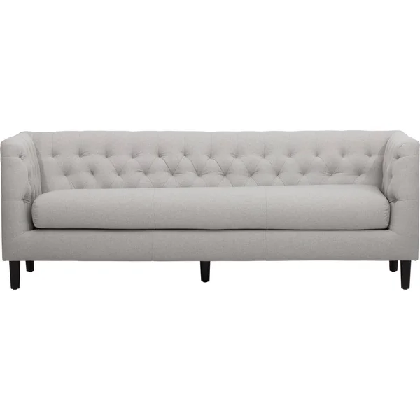 Sofá branco de dois lugares - White Two Seater Couch, John Lewis & Partners Bailey RHF Chaise End Sofá-cama, Um sofá de luxo inspirado no design italiano, Amalfi tem estofos de couro com fundo branco — Fotografia de Stock