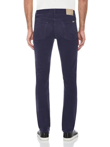 Férfi normál Stretchable Dark Blue Slim Fit farmer fehér háttérrel — Stock Fotó