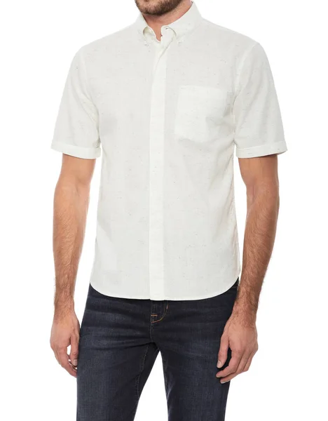 Mäns bomull skjorta parad med svart denim och vit bakgrund, Snygg vit dragkedja med nät på framsidan parad med mörkblå denim och vit bakgrund — Stockfoto