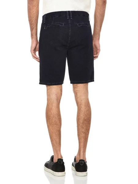 Casual shorts för män paras med vit casual T-shirt och skor med skor och vit bakgrund — Stockfoto