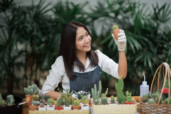 Portrait Young Asian Girl Planting Little Cactus Pot — Stock Photo, Image