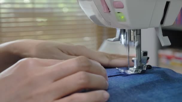 Close Asian Woman Hands Sewing Dress Sewing Machine Workshop — Stock Video