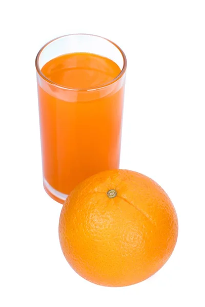 Orange segar diisolasi di latar belakang putih — Stok Foto