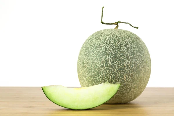 Melón melón, fruta sobre fondo blanco  . — Foto de Stock