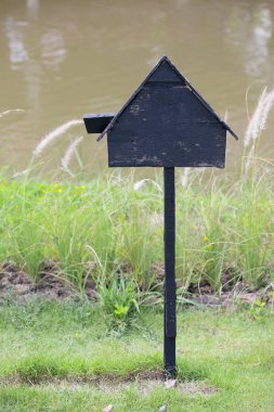 Boş ahşap tabela için metninizi ekleyin.