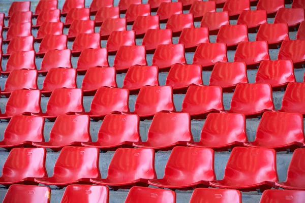Sedili Vuoti Rossi Dello Stadio Arena Concetto Vecchio Sporco — Foto Stock