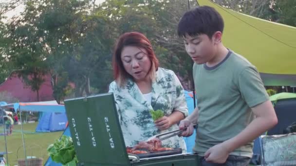 Asian Mother Son Making Barbecue Dinner While Going Camping Merrily — Stock Video