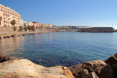 Civitavecchia 'daki sahil manzarası, köy ve güzel çevre - Lazio - İtalya