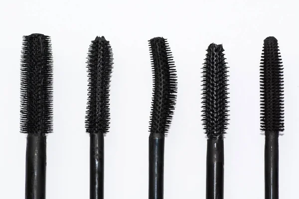 Püsküllü rimel çeşitleri