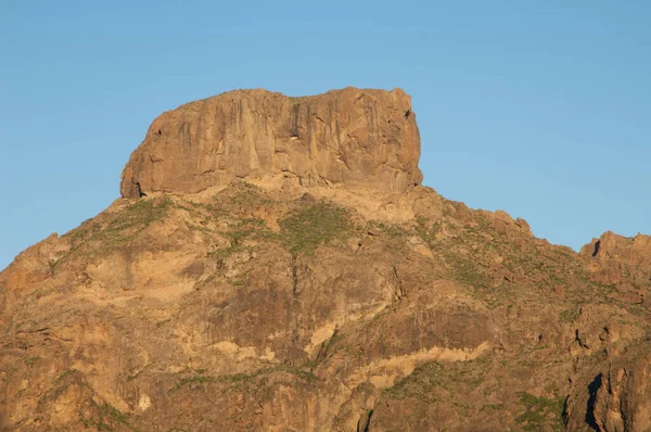 Cliff over The Soria dam, Gran Canaria. — Stock Photo, Image