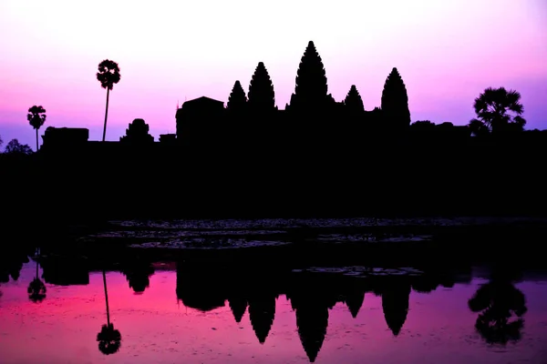 Východ slunce na Ankor Wat, Siem Reap, Kambodža — Stock fotografie