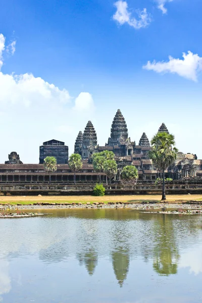 Angkor wat templo, siem cosechar, cambodia. — Foto de Stock