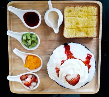 Çilek Bing Su, Kore tatlı