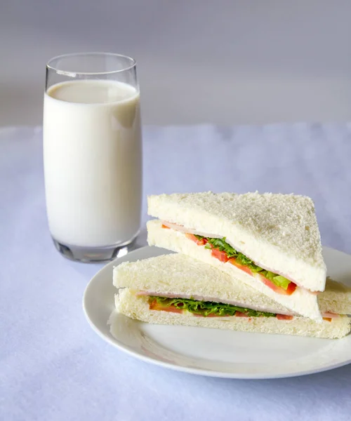 Sandwich and milk glass. — Stock Photo, Image