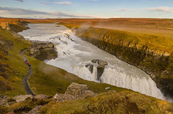 Ισλανδικός Καταρράκτης Γκουλφός - Χρυσοί Καταρράκτες. το πιο ισχυρό στην Ισλανδία και την Ευρώπη — Φωτογραφία Αρχείου