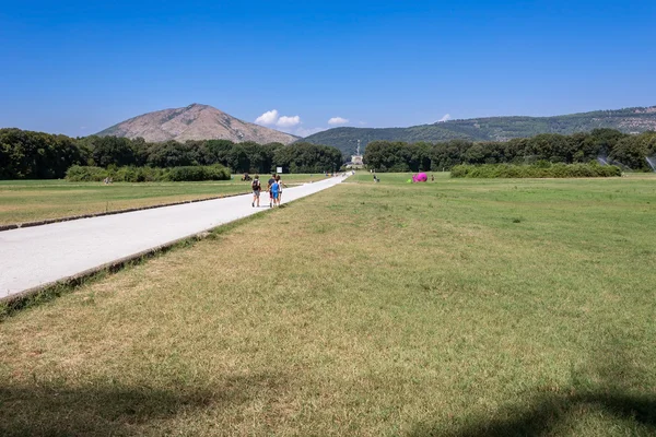 公園のカゼルタ王宮 — ストック写真