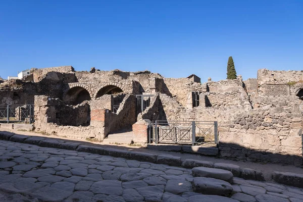 Ruinas de Pompeya, la antigua ciudad romana — Foto de Stock