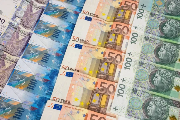 GBP Euro Pln och Chf sedlar — Stockfoto
