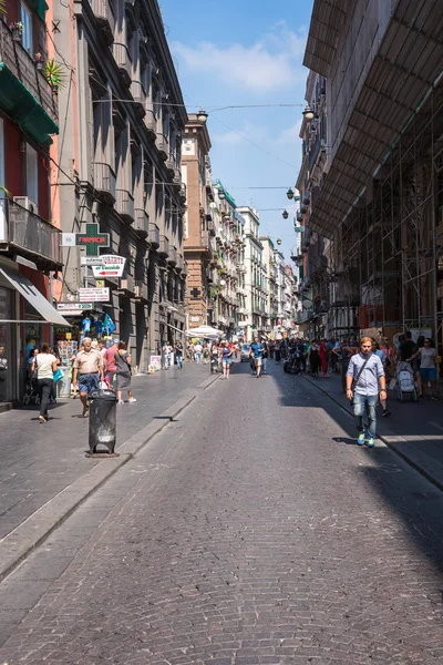Via Toledo street w mieście Neapol — Zdjęcie stockowe