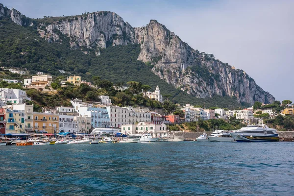 Marina Grande en la isla Capri — Foto de Stock