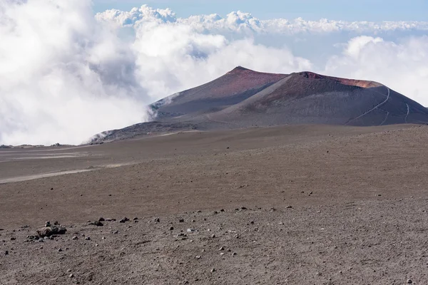 Atemberaubende Aussicht auf die Ätna-Krater — Stockfoto