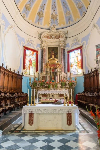Altar mayor de la catedral de San Bartolomeo en Lipari — Foto de Stock