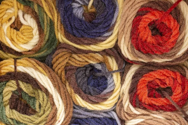 Bakgrund Textur Plysch Flerfärgat Garn Vackert Trådmönster Garnbollar — Stockfoto