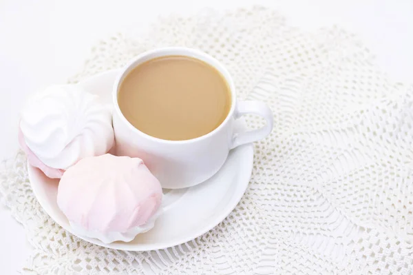 Marshmallows Tea Coffee Milk Light Background Romantic Spring Morning Delicate — Stock Photo, Image