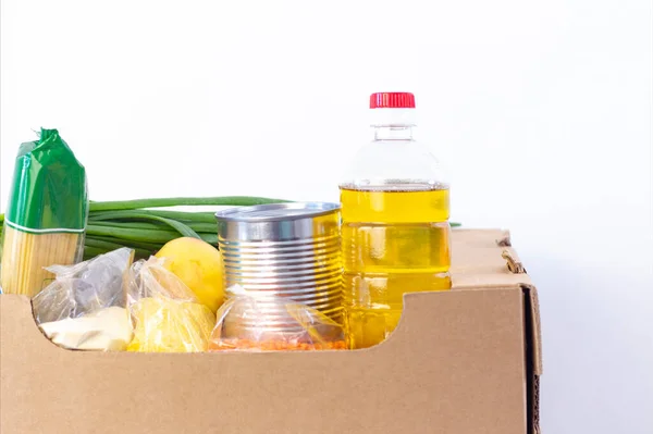 Spende Lebensmittelkiste Helfen Produkte Den Bedürftigen Spendenbox Karton Mit Lebensmitteln — Stockfoto