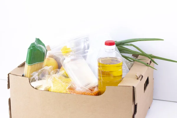 Donación Caja Comestibles Ayudar Los Productos Para Aquellos Que Necesitan — Foto de Stock