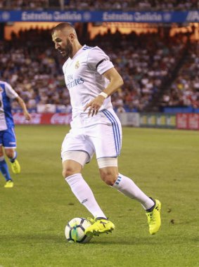 Corua, İspanya. 20 Ağustos 2017. La Liga karşılaşmasında Real Madrid 'den Toni Kroos RC Deportivo de La Coruna ve Real Madrid arasında Riazor Stadyumu' nda oynandı..