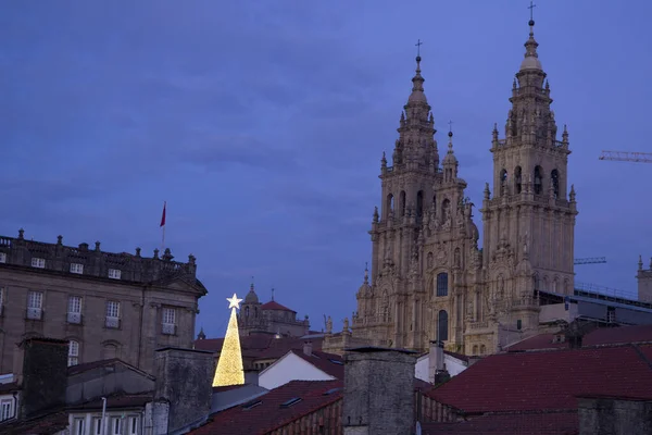 Santiago Compostela Spanje Uitzicht Belangrijkste Barokke Gevel Van Kathedraal Tussen — Stockfoto