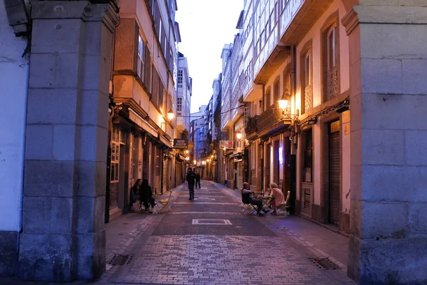 Coruna Spain Galera Street Met Weinig Tafels Straat Als Gevolg — Stockfoto