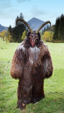 Adam Krampus kostüm