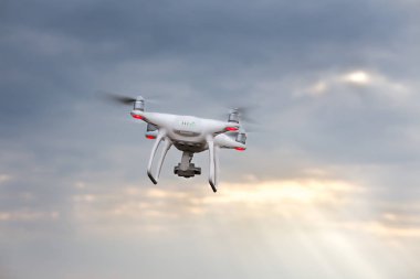 Uçan n hava robot