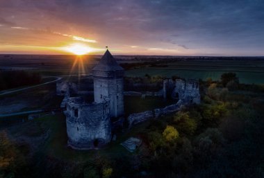 Ortaçağ Kalesi yıkılmış