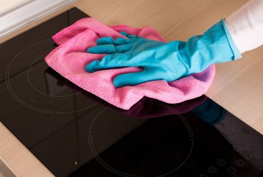 İndüksiyon plaka mutfak temizlik