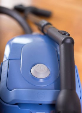 Elektrik süpürgesi güç düğmesi