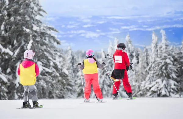 Ski school on mountain peak — Stock Photo, Image