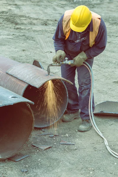 Welder worker with cutting torch 4 — Stock Photo, Image