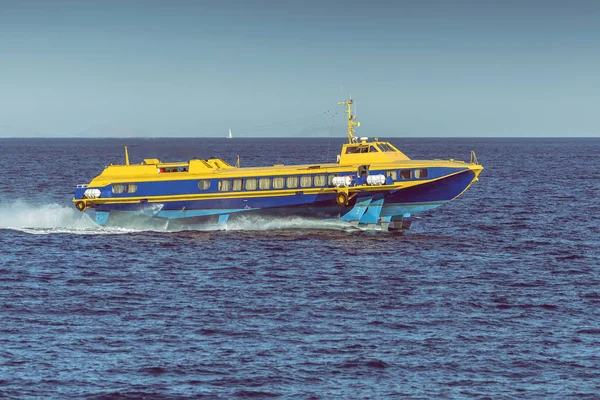 Fast ferry boat in the see 4 — Stock Photo, Image
