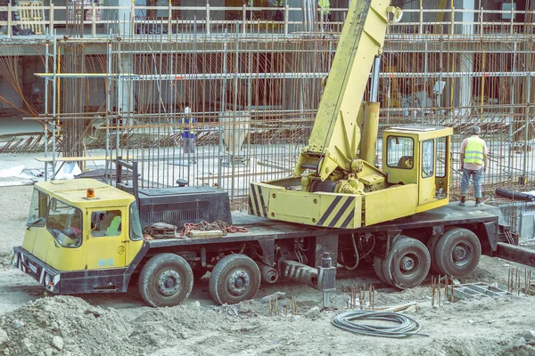 Mobilkran i åtgärd 3 — Stockfoto