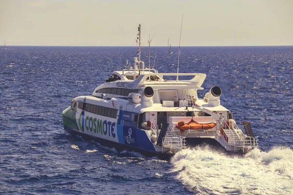 Flying Cat 3 back view, fast ferry boat 5 — Stock Photo, Image