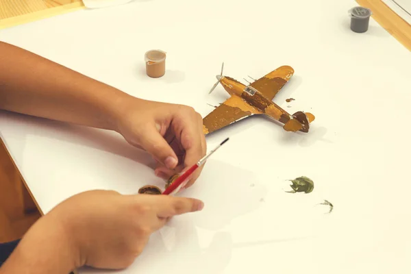 Painting plastic model kit of ww2 aircraft plane 2