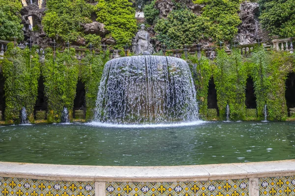 Fontana dell 'ovato en Villa d' Este — Foto de Stock