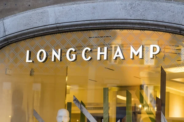 Longchamp mağaza logosu — Stok fotoğraf