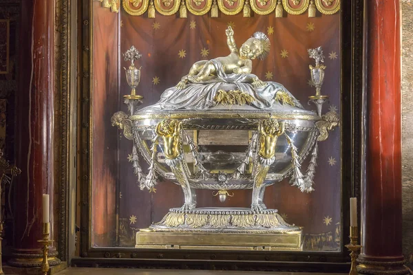 Reliquario del Sacro Presepe nella Basilica — Foto Stock