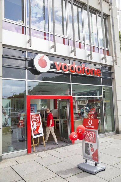 Exterior de la tienda Vodafone — Foto de Stock