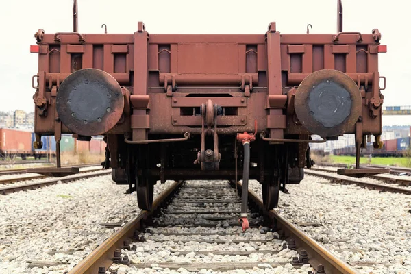 Güterwagen zum Transport von Frachtcontainern — Stockfoto